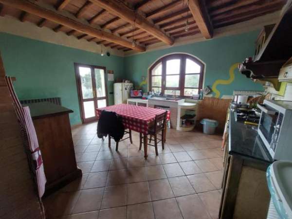 Foto Casa singola in vendita a Marti - Montopoli in Val d'Arno 150 mq  Rif: 1254164