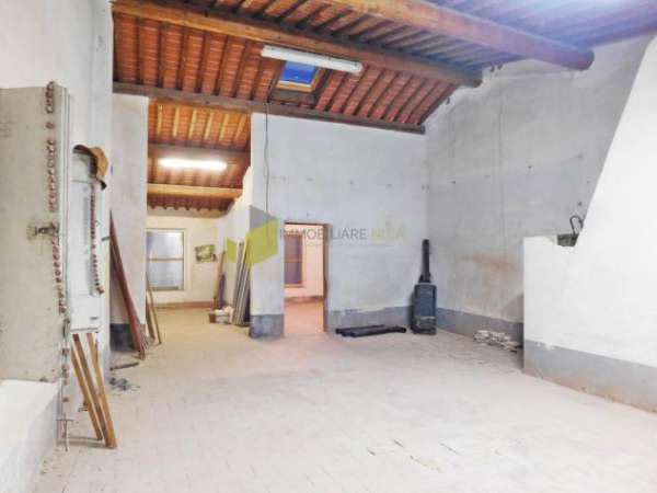 Foto Casa singola in vendita a San Giuliano Terme 275 mq  Rif: 1317635