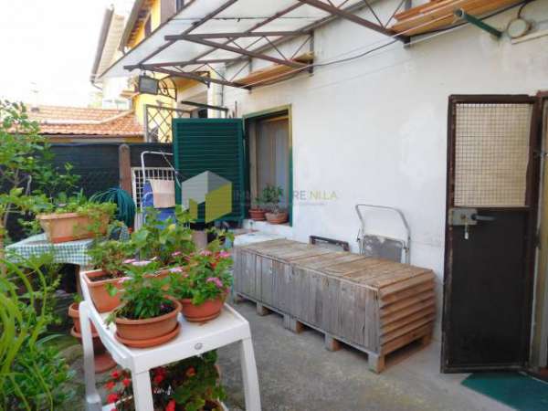 Foto Casa singola in vendita a Vecchiano 137 mq  Rif: 1321285