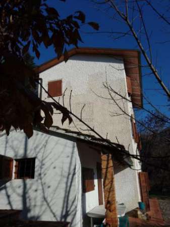 Foto Casale in vendita a Bagni di Lucca