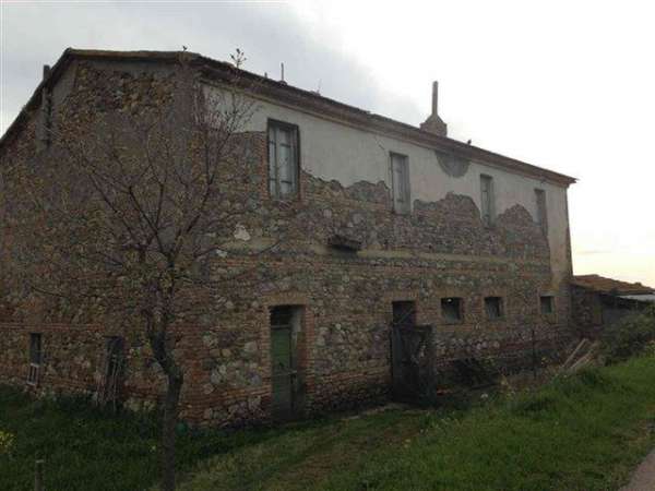 Foto Casale in vendita a Campagnatico