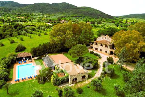 Foto Casale in vendita a Gavorrano