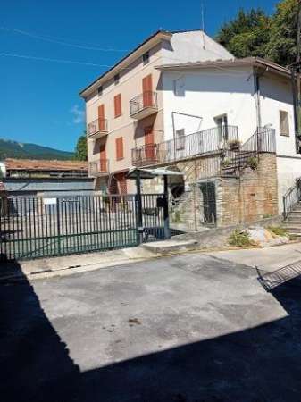 Foto Casale in vendita a Guardiagrele