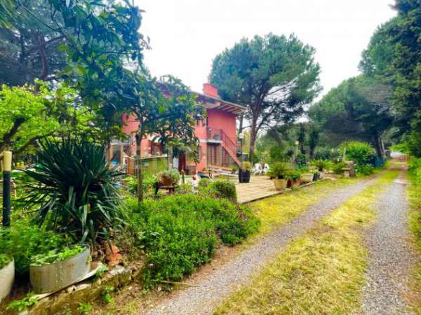 Foto Casale in vendita a Orbetello
