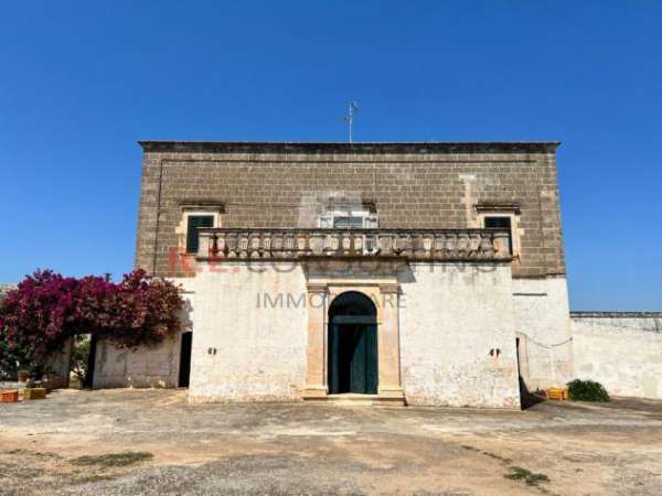Foto Casale in vendita a Ostuni