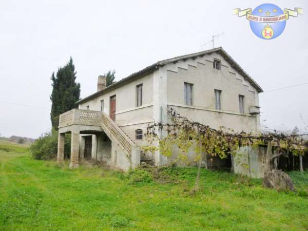 Foto CASOLARE in VENDITA a MONTEFIORE DELL'ASO