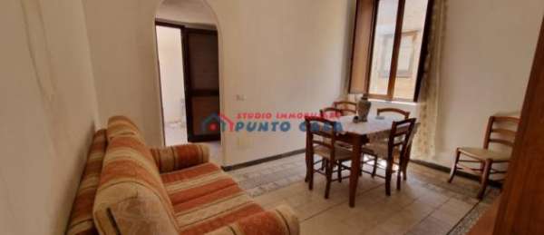 Foto CENTRO STORICO � Via Badiella � Bilocale al 3 e ultimo p. s/a � 50 mq ca. Da ristrutturare. Euro 38 mila CL F
