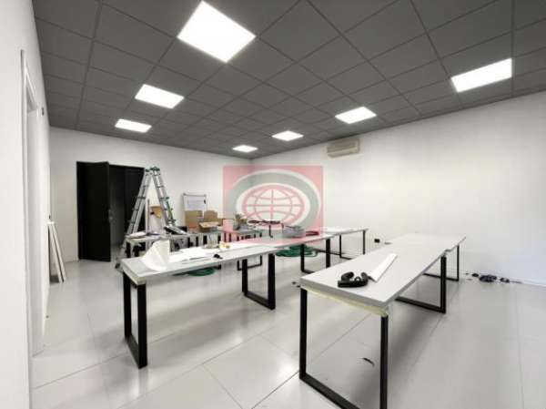 Foto CESENA - Zona Villa Chiaviche (AUN198a) Affittasi ufficio