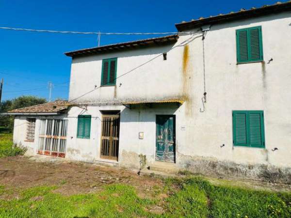 Foto Colonica in vendita a Santa Maria a Monte 185 mq  Rif: 1294843