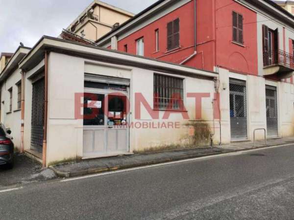 Foto Commerciale in vendita a La Spezia