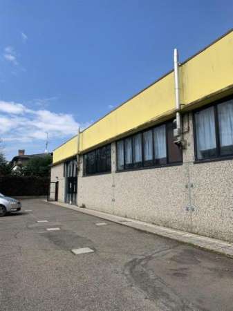 Foto Crevalcore (BO) - Vendesi capannone commerciale indipendente a reddito