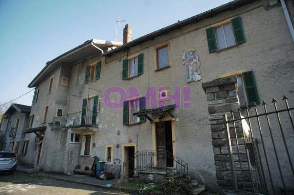 Foto Dimora storica in vendita a Castelveccana