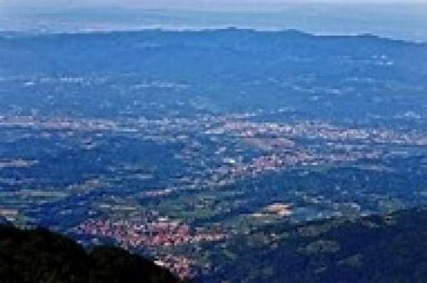 Foto FIGLINE VALDARNO  terreno 30.000 MQ CAPANNA MQ 30