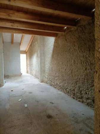 Foto Floridia vendesi casa indipendente 4 vani 120 Mq