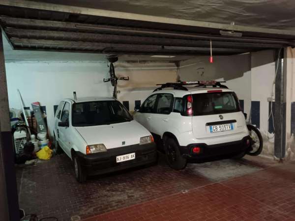 Foto Garage - Posto auto in vendita a Cagliari