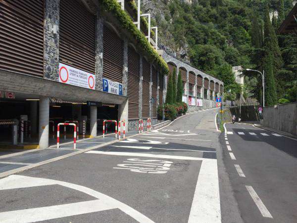 Foto Garage - Posto auto in vendita a Varenna