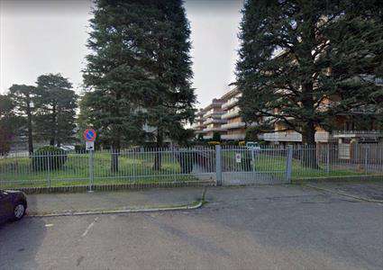 Foto Garage / Posto auto in Vendita, 1 Locale, 7 mq (NOVA MILANESE)