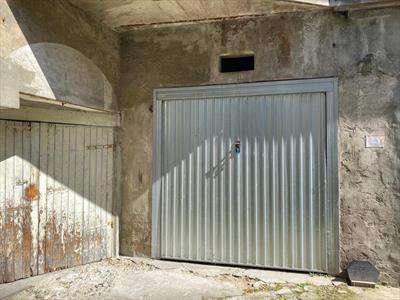 Foto Garage / Posto auto in Vendita, 1 Locale, 9 mq (PIACENZA CENTRO
