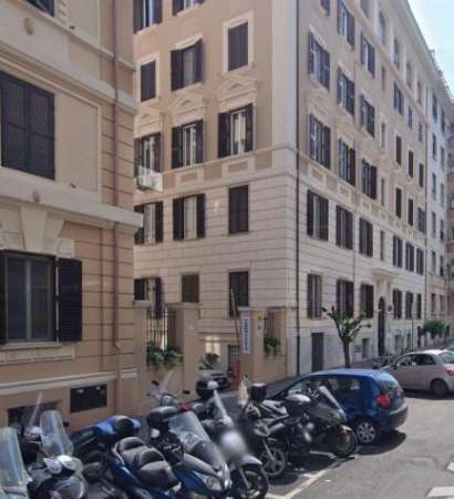Foto Garage in vendita a Roma - 300mq