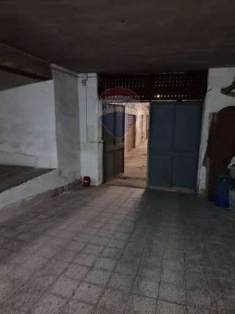 Foto Garage/Box in vendita a Gravina di Catania