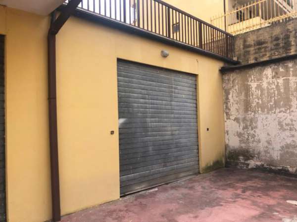 Foto Garage/magazzino Civita Castellana