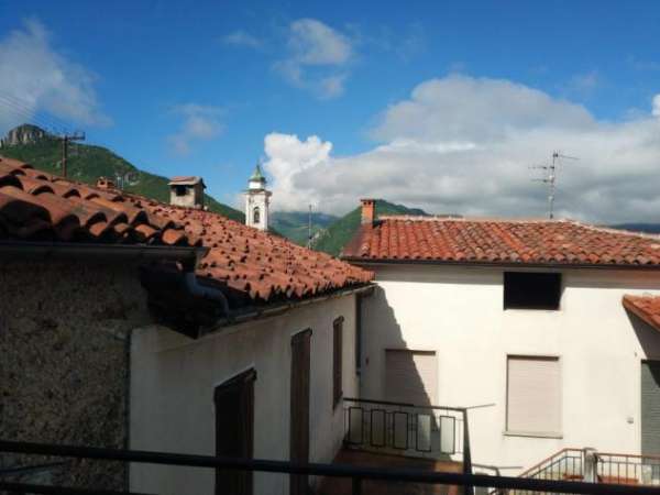 Foto Garessio porzione di casa con orto