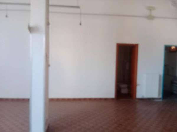Foto Immobile di 100 m con 1 locale in vendita a Carpi