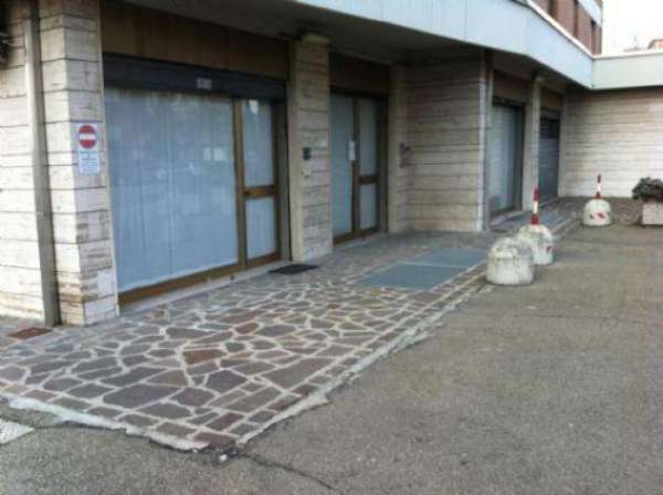 Foto Immobile di 162 m con 2 locali in vendita a Carpi