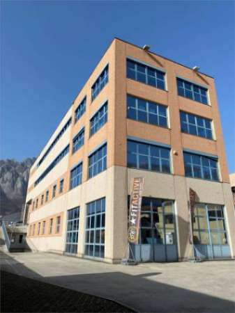 Foto Immobile di 78 m con 1 locale in vendita a Lecco