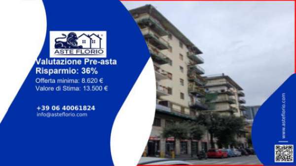 Foto Immobile in asta di 10 m in vendita a Napoli
