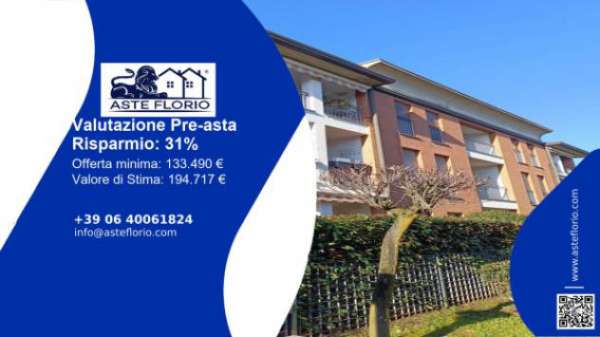 Foto Immobile in asta di 102 m, box auto in vendita a Limbiate