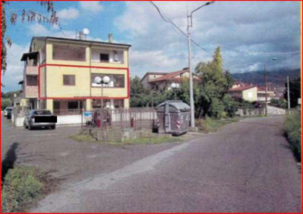 Foto Immobile in asta di 107 m con 3 locali in vendita a Montalto Uffugo