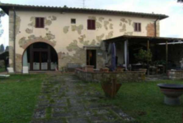 Foto Immobile in asta di 116 m, box auto in vendita a Impruneta