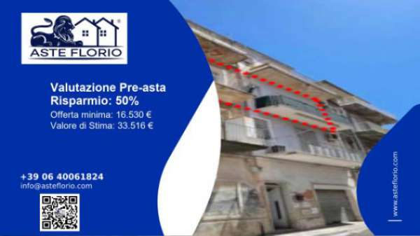 Foto Immobile in asta di 117 m, box auto in vendita a Lentini