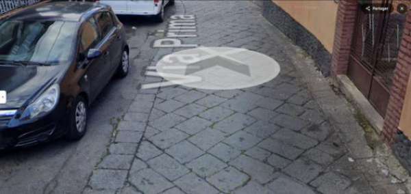 Foto Immobile in asta di 119 m con 3 locali e box auto in vendita a Aci Catena