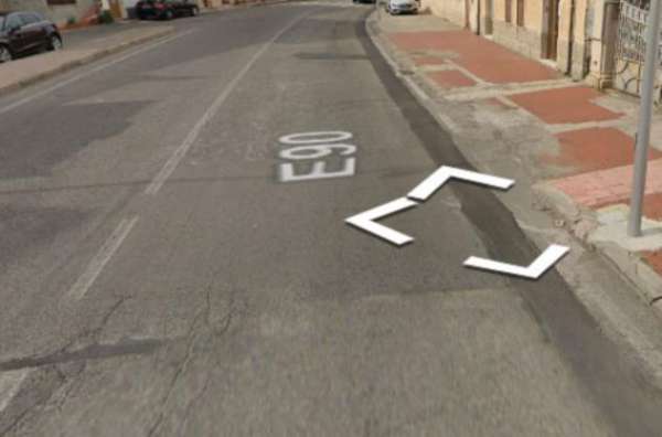 Foto Immobile in asta di 1190 m con pi� di 5 locali in vendita a Locri