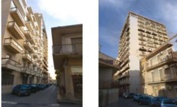 Foto Immobile in asta di 124 m con pi� di 5 locali e box auto in vendita a Noto