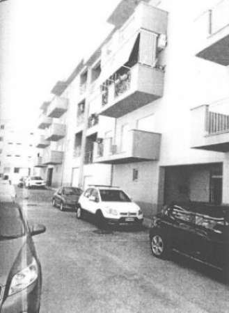 Foto Immobile in asta di 126 m con 3 locali e box auto in vendita a Porto Empedocle