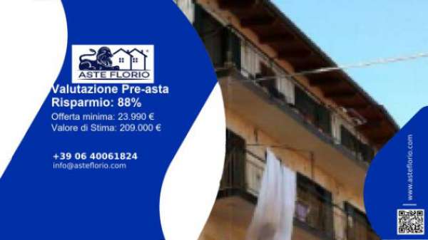Foto Immobile in asta di 128 m in vendita a Lamezia Terme