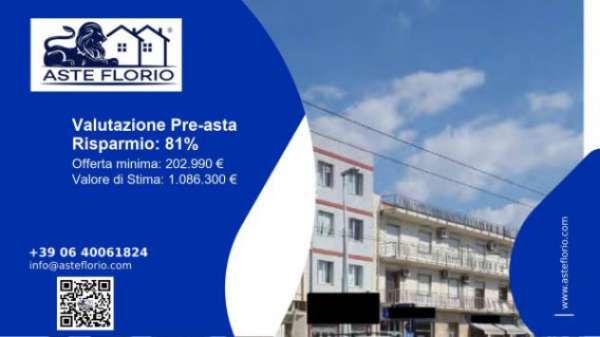 Foto Immobile in asta di 1280 m con pi� di 5 locali in vendita a Quartu Sant'Elena