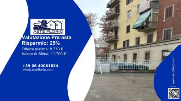 Foto Immobile in asta di 13 m, box auto in vendita a Torino