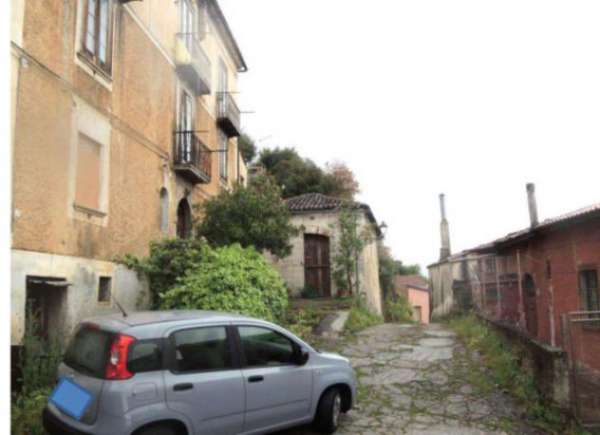 Foto Immobile in asta di 132 m con 4 locali in vendita a Sala Consilina