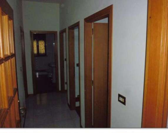Foto Immobile in asta di 1404 m con 5 locali in vendita a Arezzo