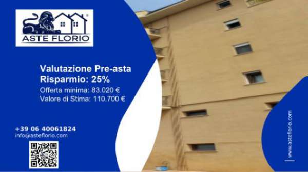 Foto Immobile in asta di 141 m, box auto in vendita a Sala Consilina