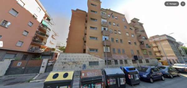 Foto Immobile in asta di 143 m in vendita a Roma