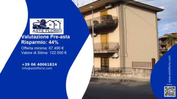 Foto Immobile in asta di 144 m in vendita a Aci Catena
