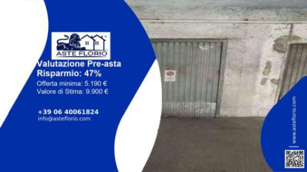 Foto Immobile in asta di 15 m, box auto in vendita a Giugliano in Campania