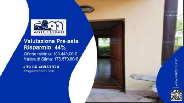 Foto Immobile in asta di 159 m con pi� di 5 locali in vendita a Spoltore