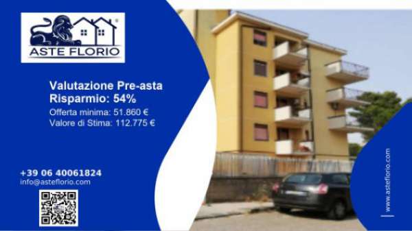 Foto Immobile in asta di 165 m, box auto in vendita a Caltagirone