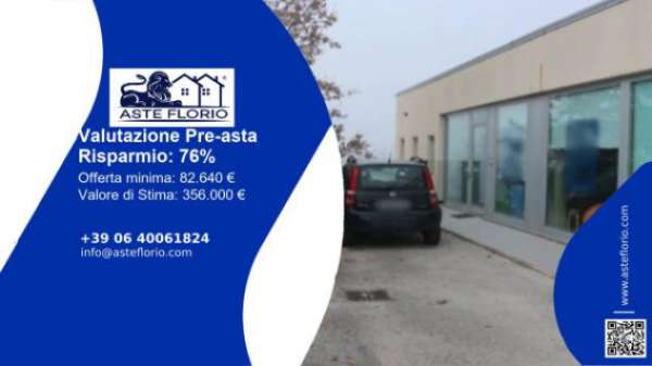 Foto Immobile in asta di 176 m con 1 locale in vendita a Trevi
